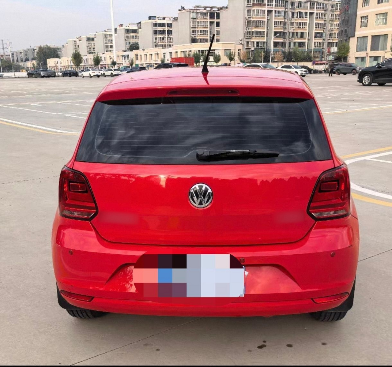 Polo 2016 1.6L AT Comfort photo 5