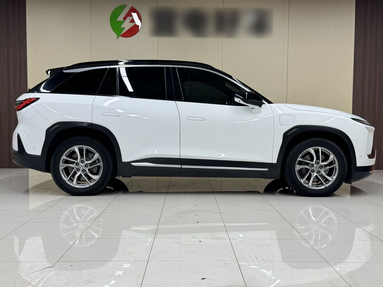 ES6 2022 100kWh Sport photo 4