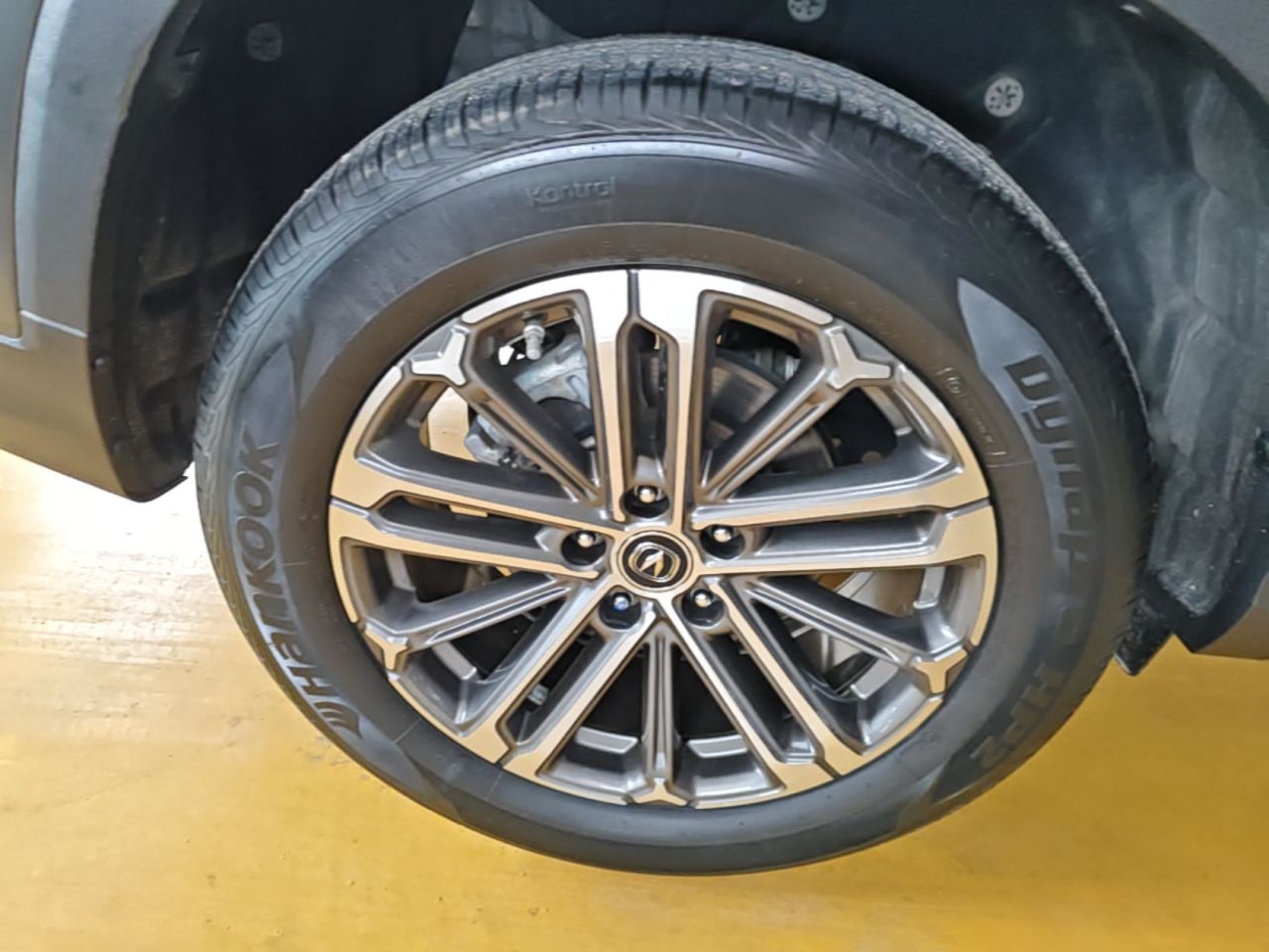 CS75 PLUS 2021 1.5T AT Luxury photo 3