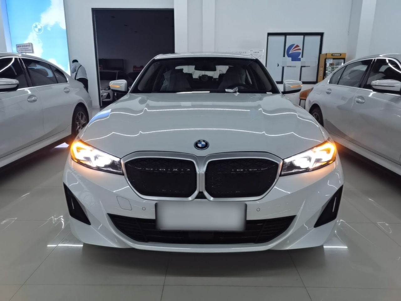 i3 2025 eDrive 35 L photo 2