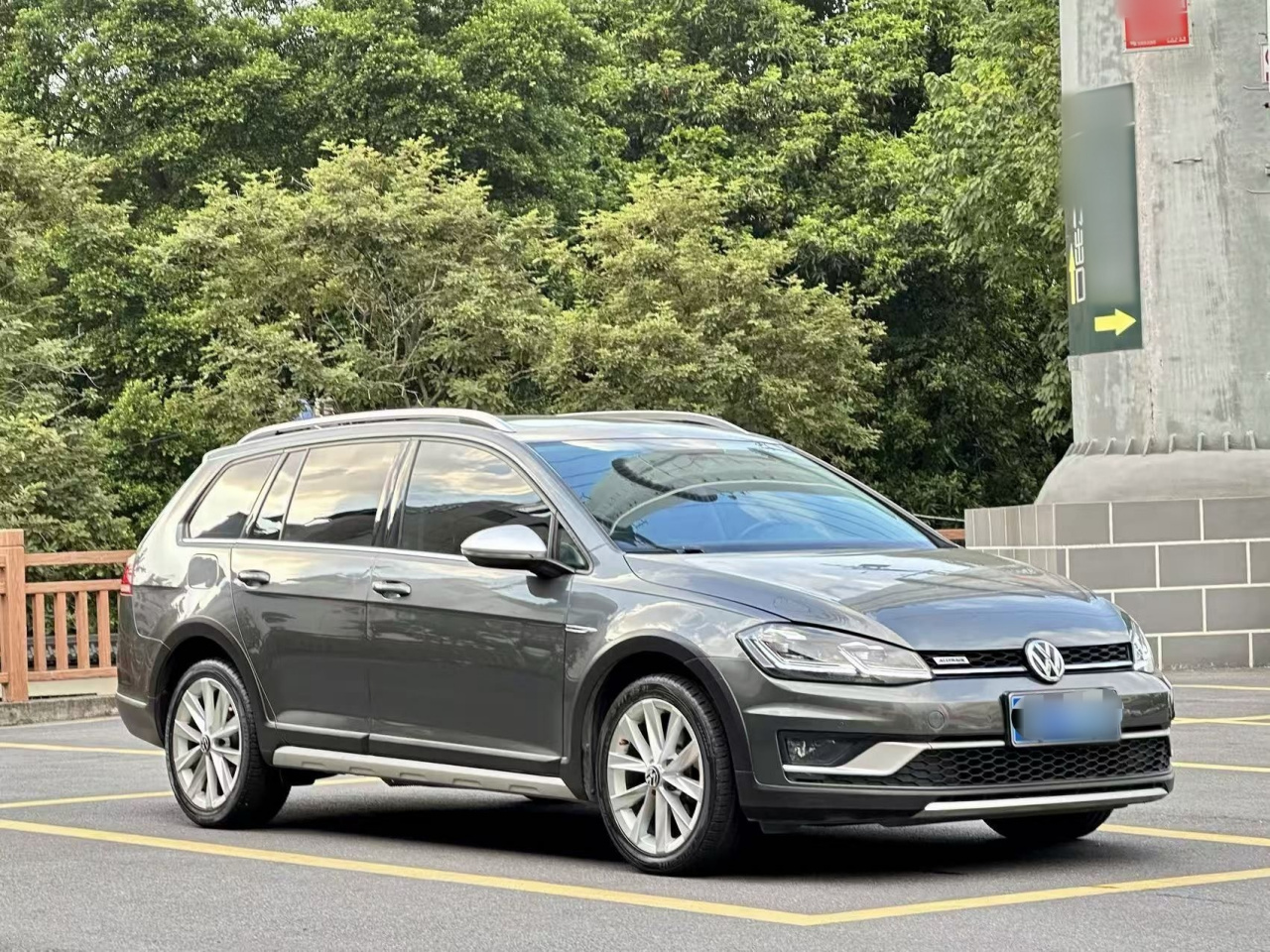 Golf Imported 2019 1.8TSI Wagon photo 4