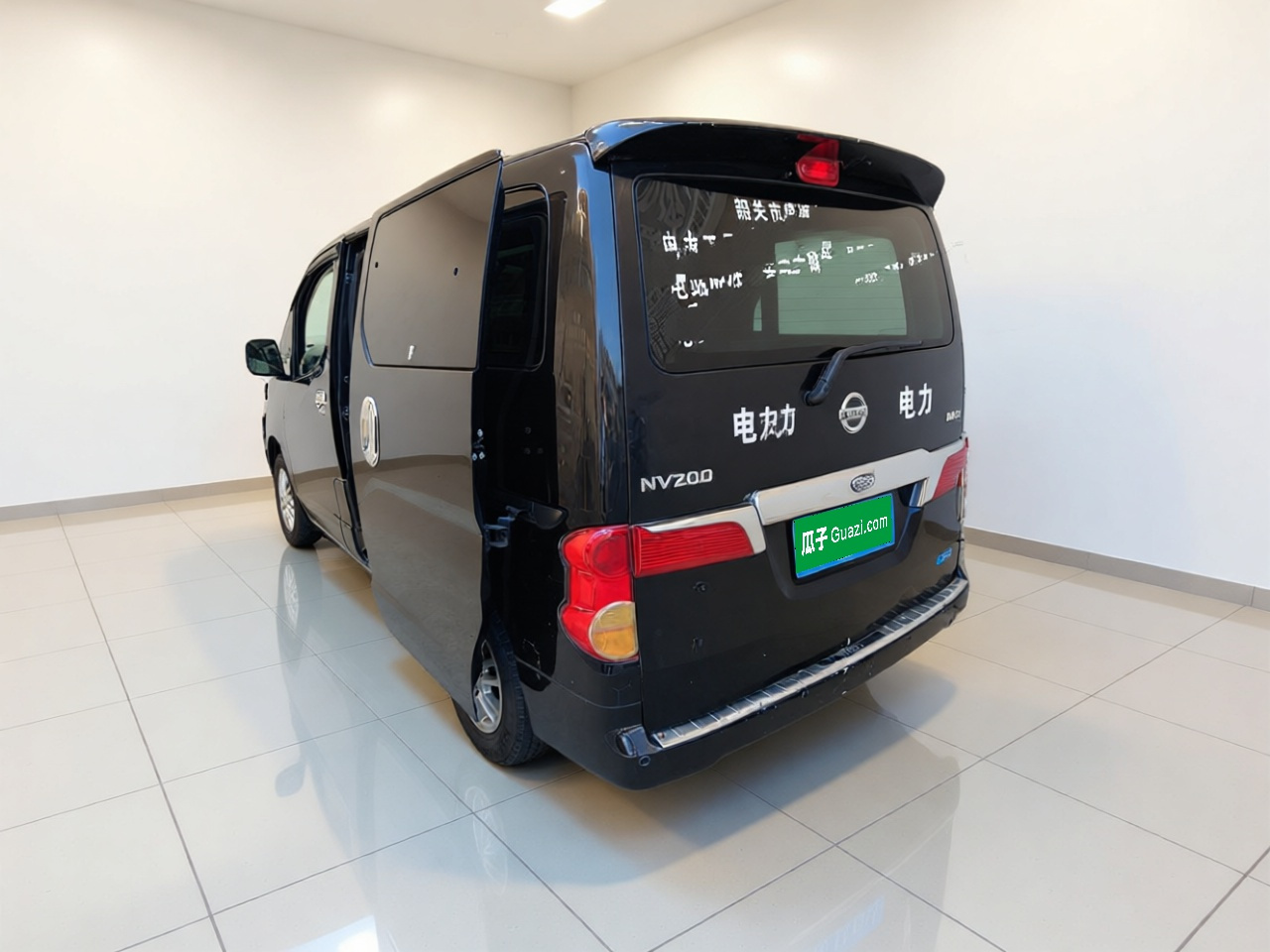 NV200 2014 1.6L CVT Luxury IV photo 4