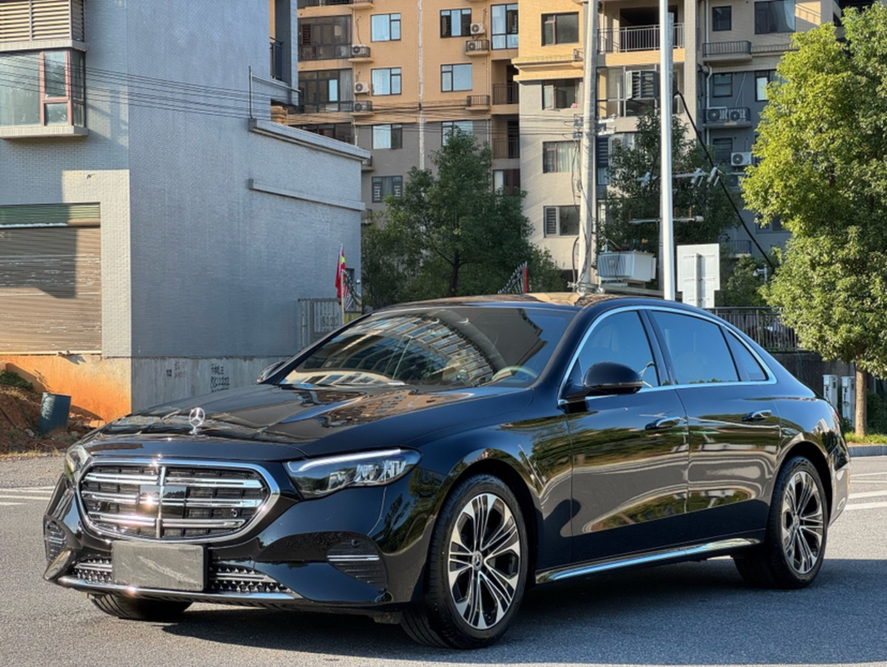 E-Class 2026 E 300 L Luxury