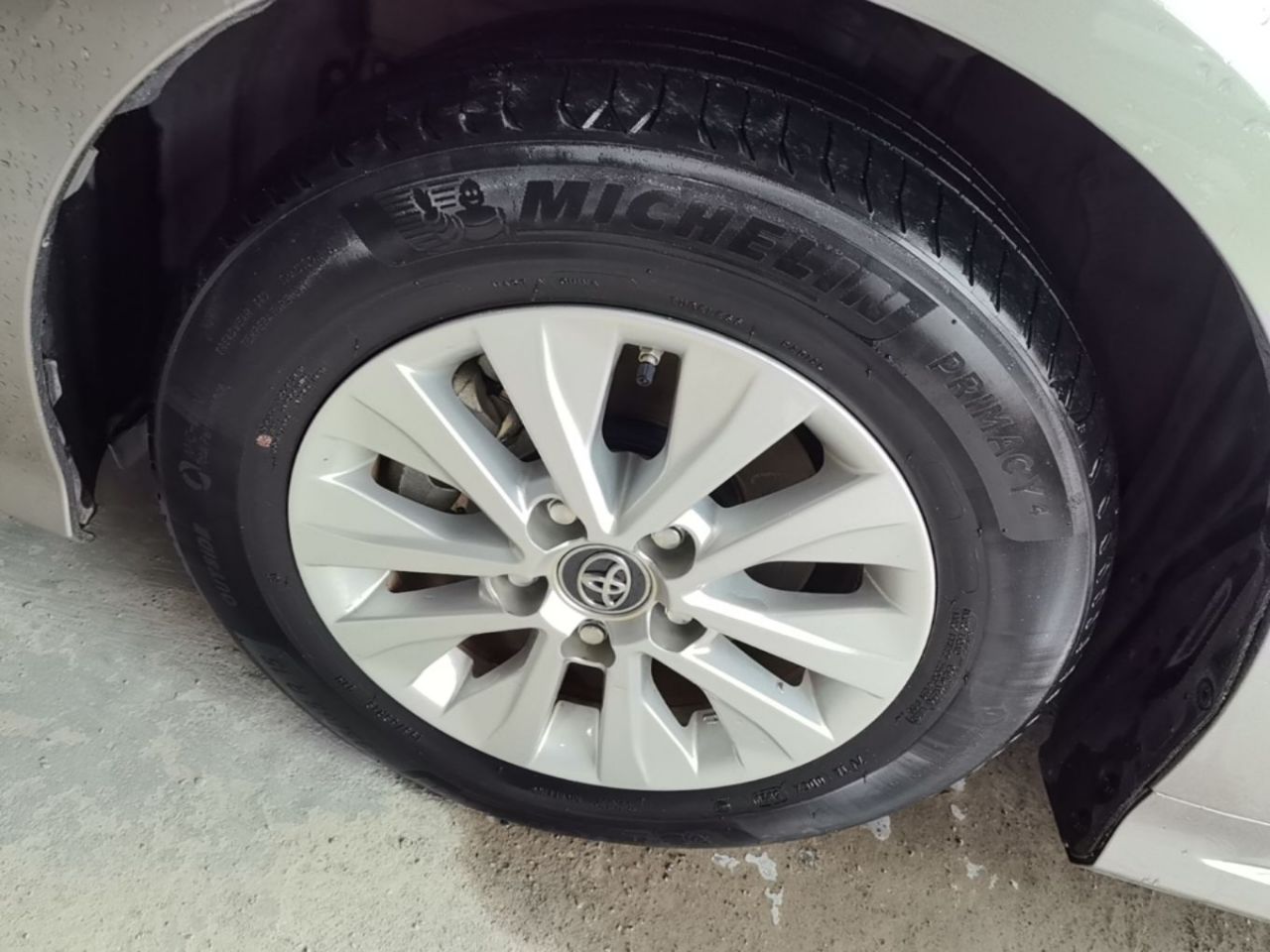 Corolla 2021 Hybrid 1.8L E-CVT photo 3