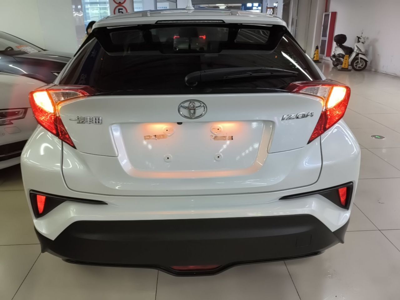 IZOA 2021 2.0L photo 3