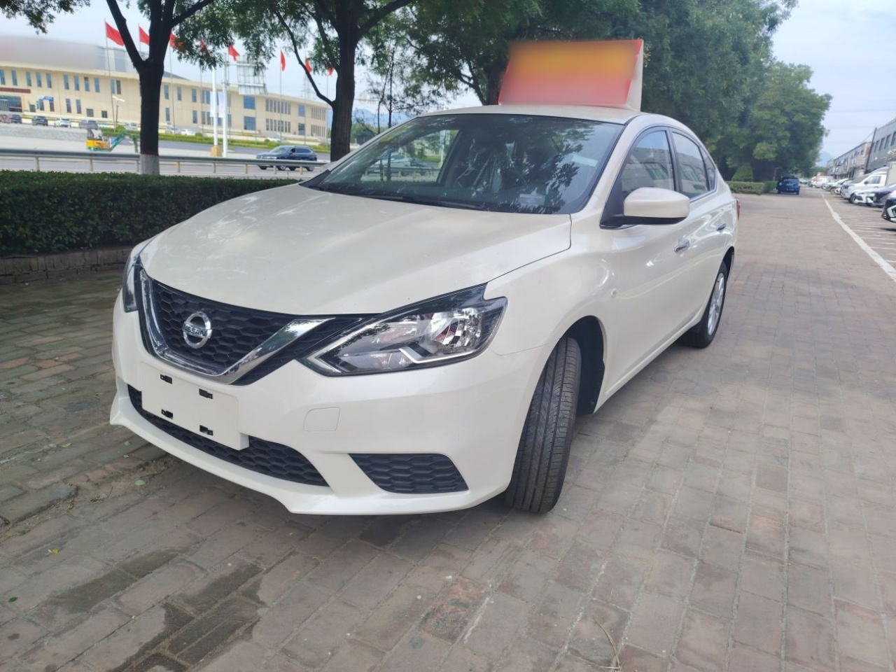Sylphy 2024 Facelift Classic 1.6XE CVT Comfort