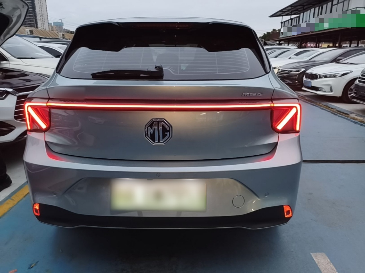 MG4 EV 2026 Facelift 437 photo 5