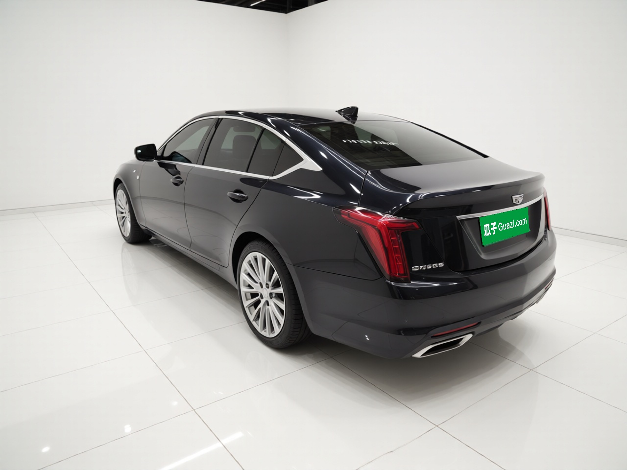 CT5 2021 28T Premium photo 4