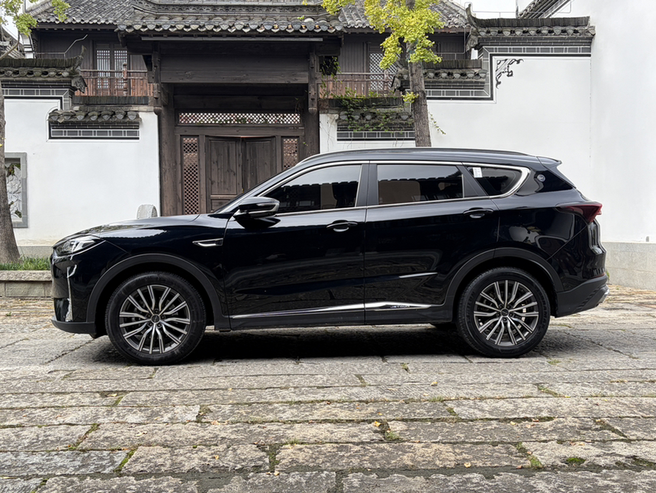 X70 PLUS 2023 1.5T DCTPLUS 5-Seater photo 3