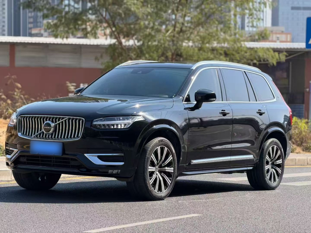 XC90 2021 B5 Luxury 7-Seater photo 2