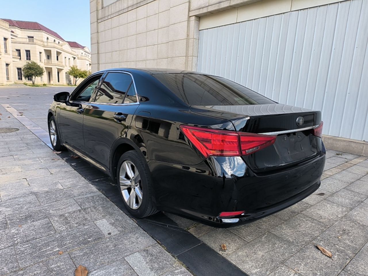 Crown 2015 2.0T photo 4