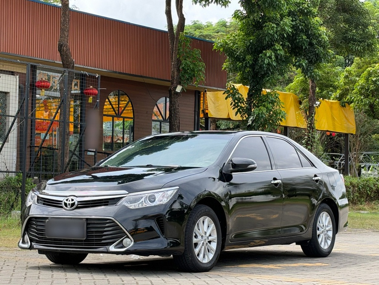 Camry 2016 2.0G Leading