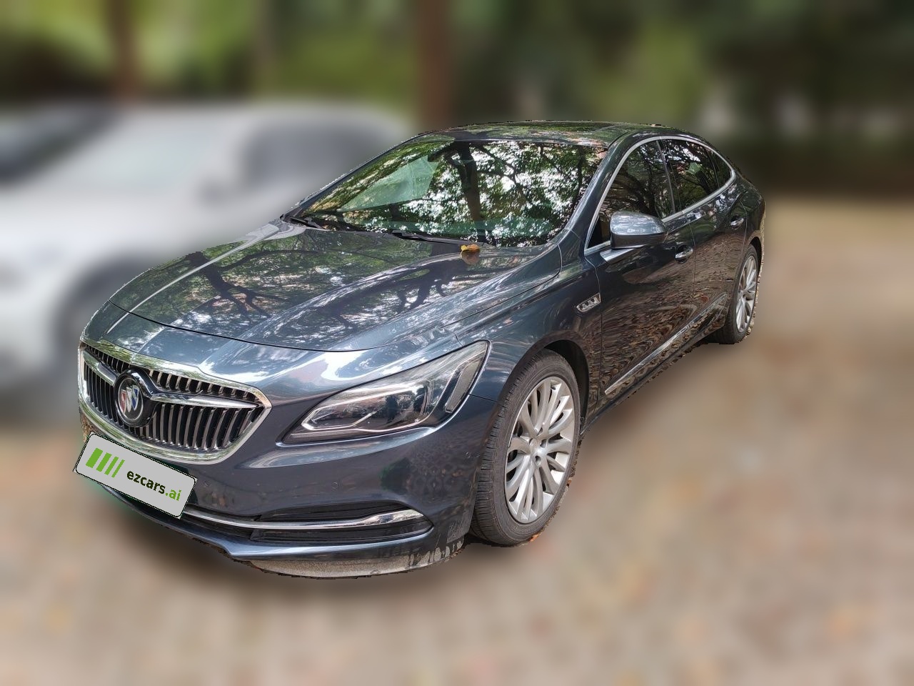 LaCrosse 2018 28T Luxury