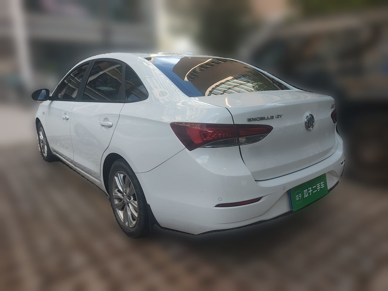 Excelle 2019 15T DCT Elite China VI photo 4