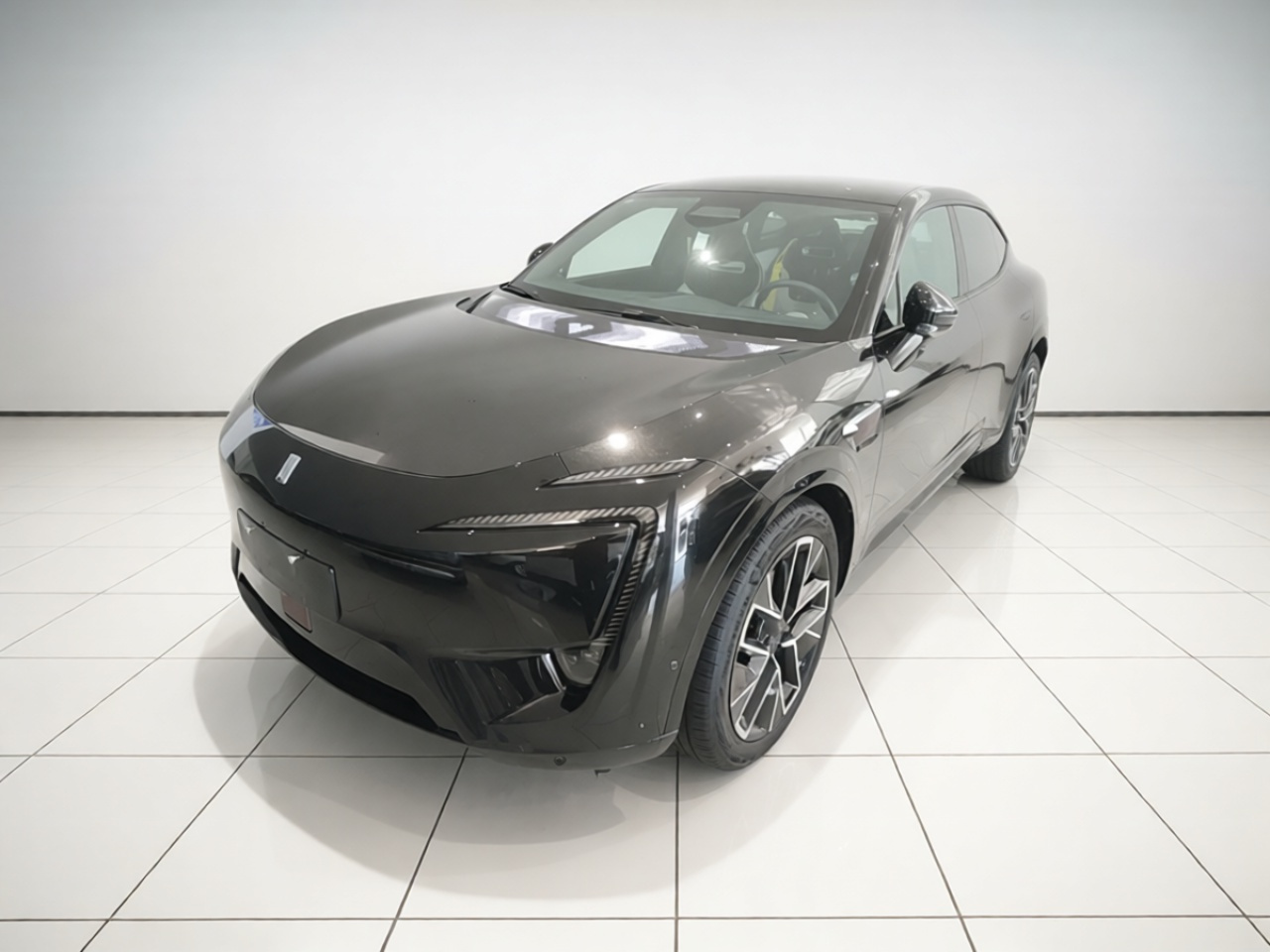 11 2023 90 AWD