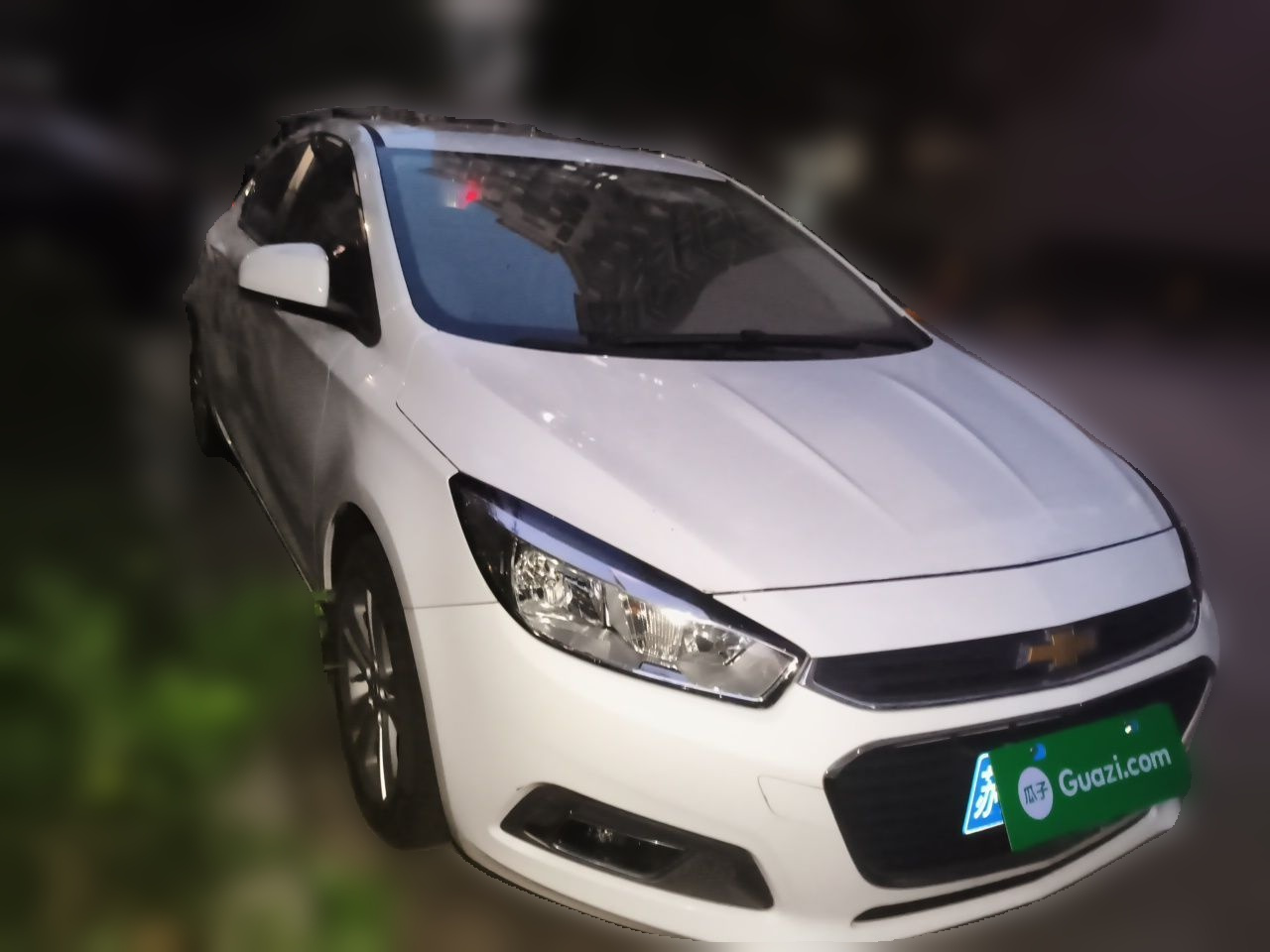 2015 1.5L AT Luxury photo 3