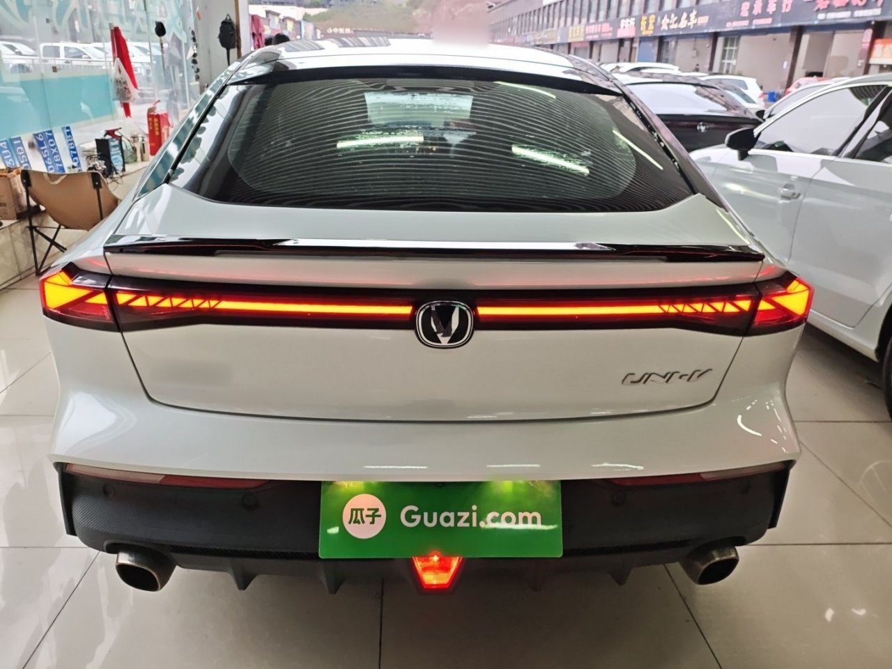 UNI-V 2022 1.5T Excellence photo 5