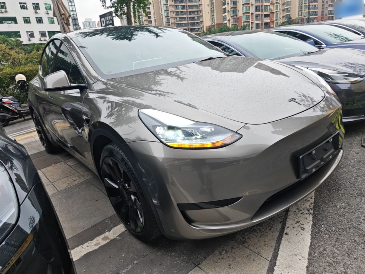 Model Y 2022 Facelift RWD photo 3