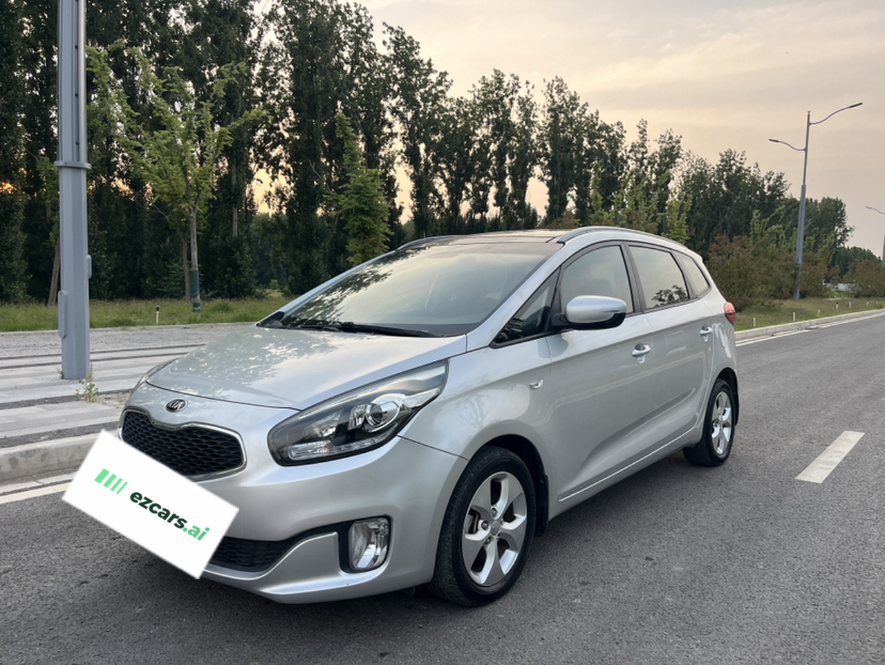 2013 2.0L 7-Seater AT Standard IV