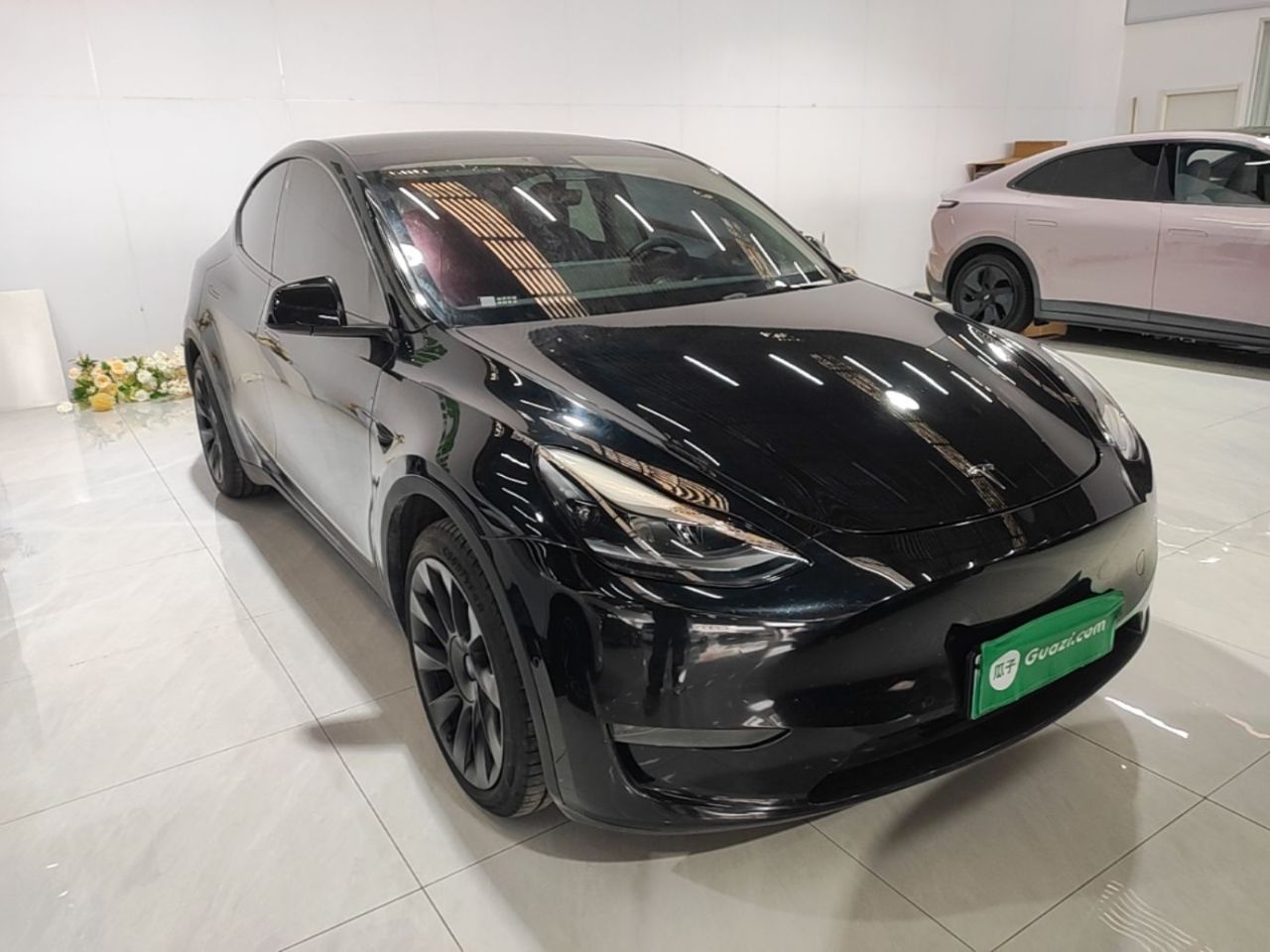 Model Y 2021 Standard Range RWD photo 3