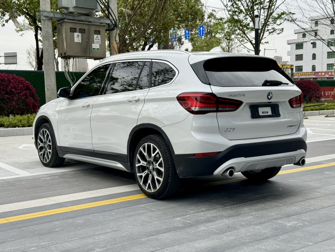 X1 2022 Facelift xDrive25Li Exclusive photo 4