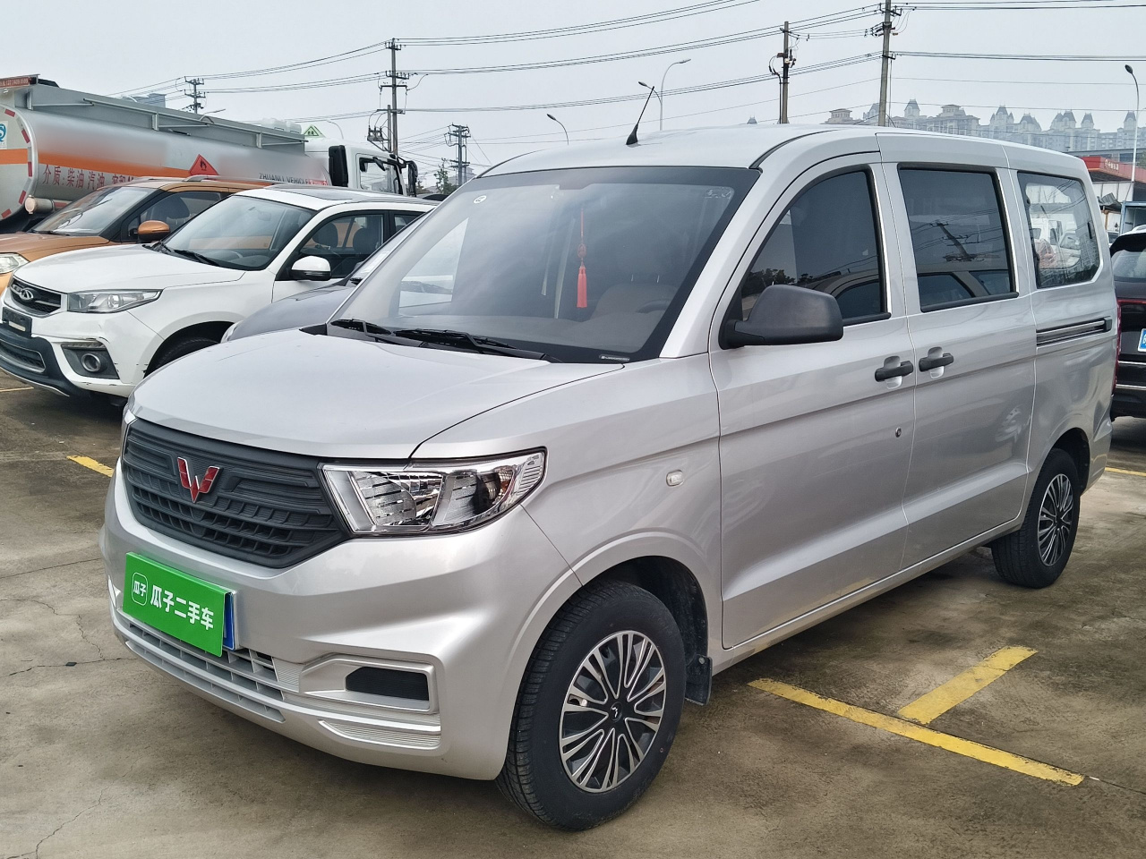 Wuling Hongguang V 2022 1.5L LAR