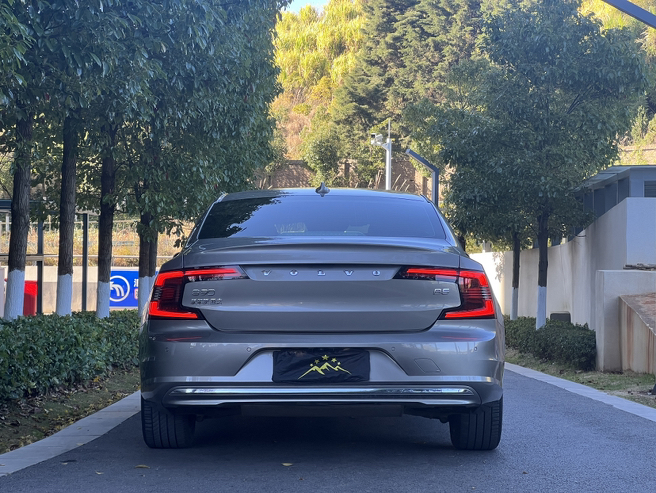 S90 2021 B5 Luxury photo 3
