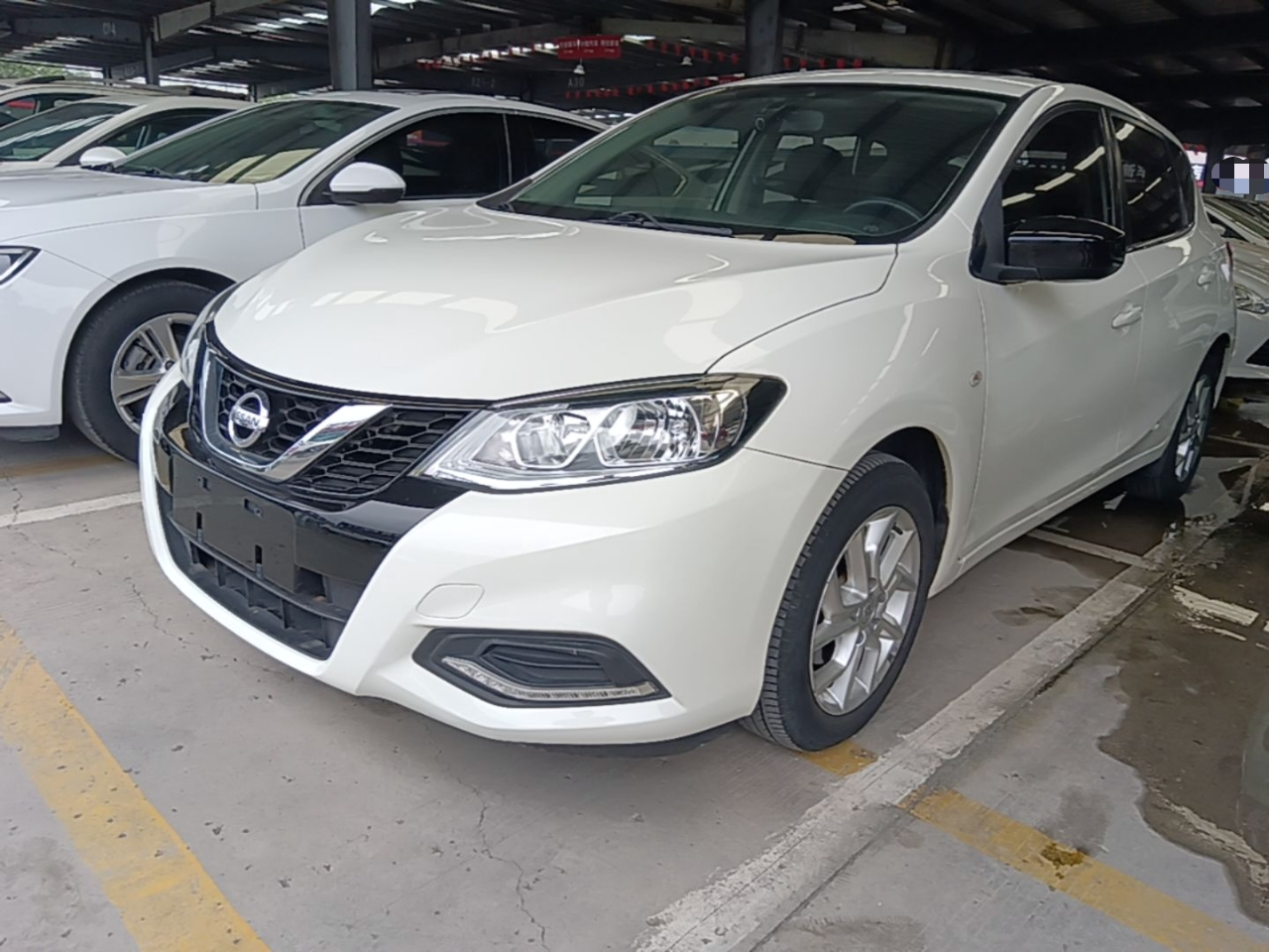 Tiida 2021 1.6L CVT