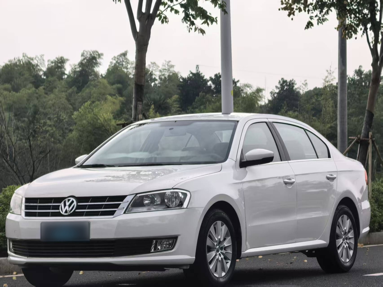 Lavida 2013 Facelift Classic 1.6L MT Comfort