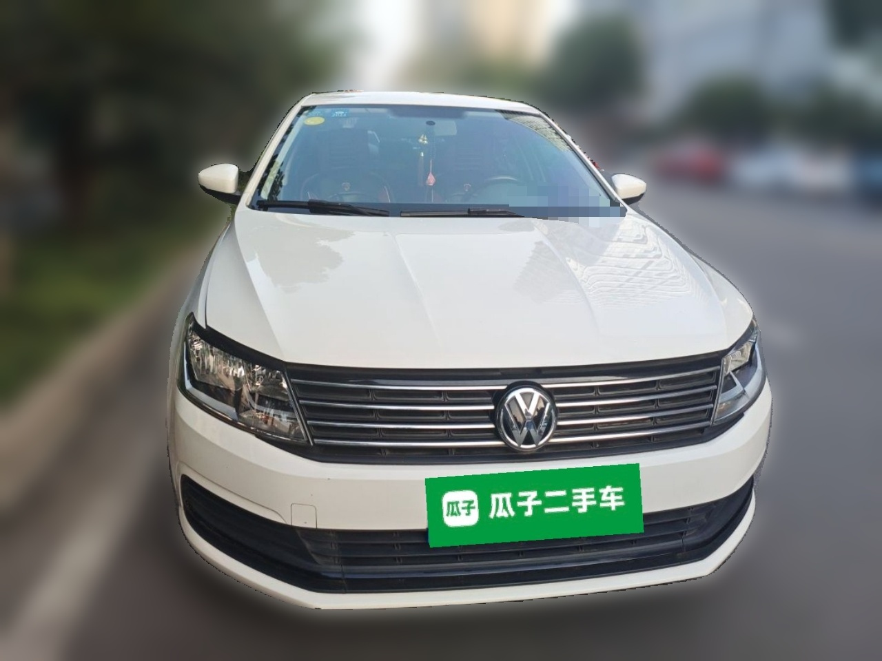 Lavida 2015 1.6L AT photo 2