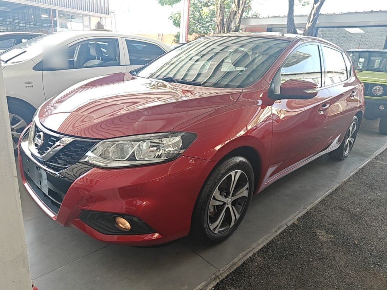 Tiida 2020 1.6L CVT