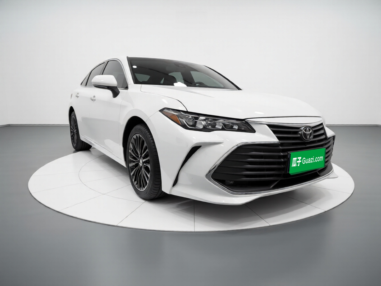 Avalon 2019 2.0L XLE Exclusive China VI photo 3