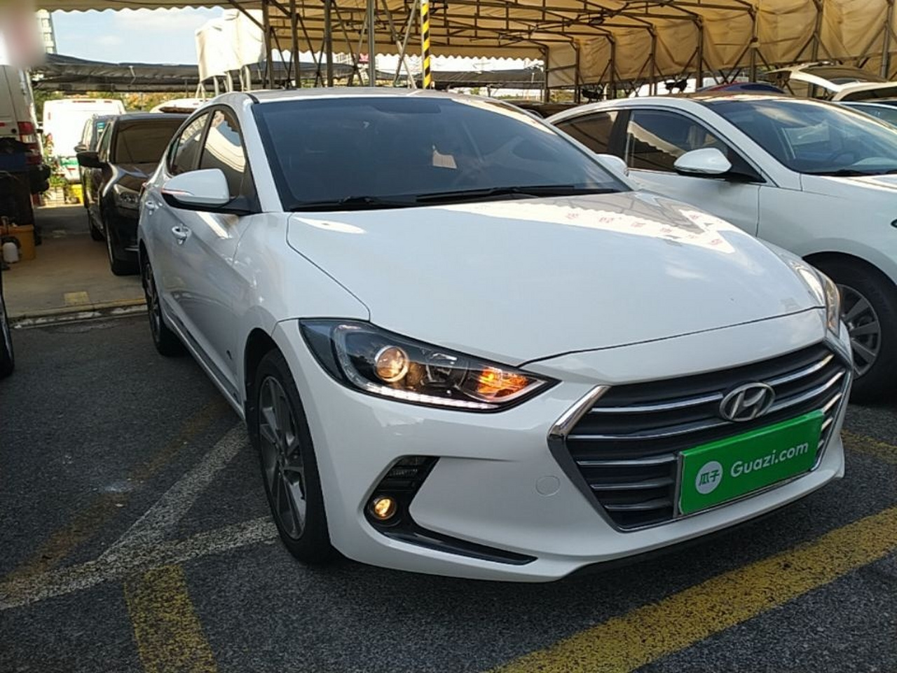 Elantra 2016 1.6L AT Smart Elite photo 3
