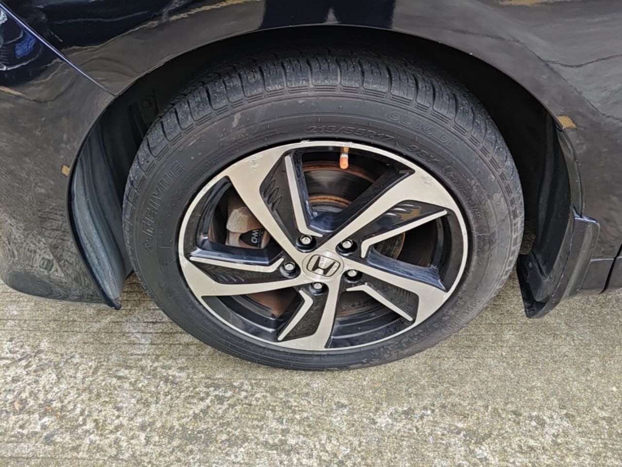 Odyssey 2015 Facelift 2.4L Luxury photo 2