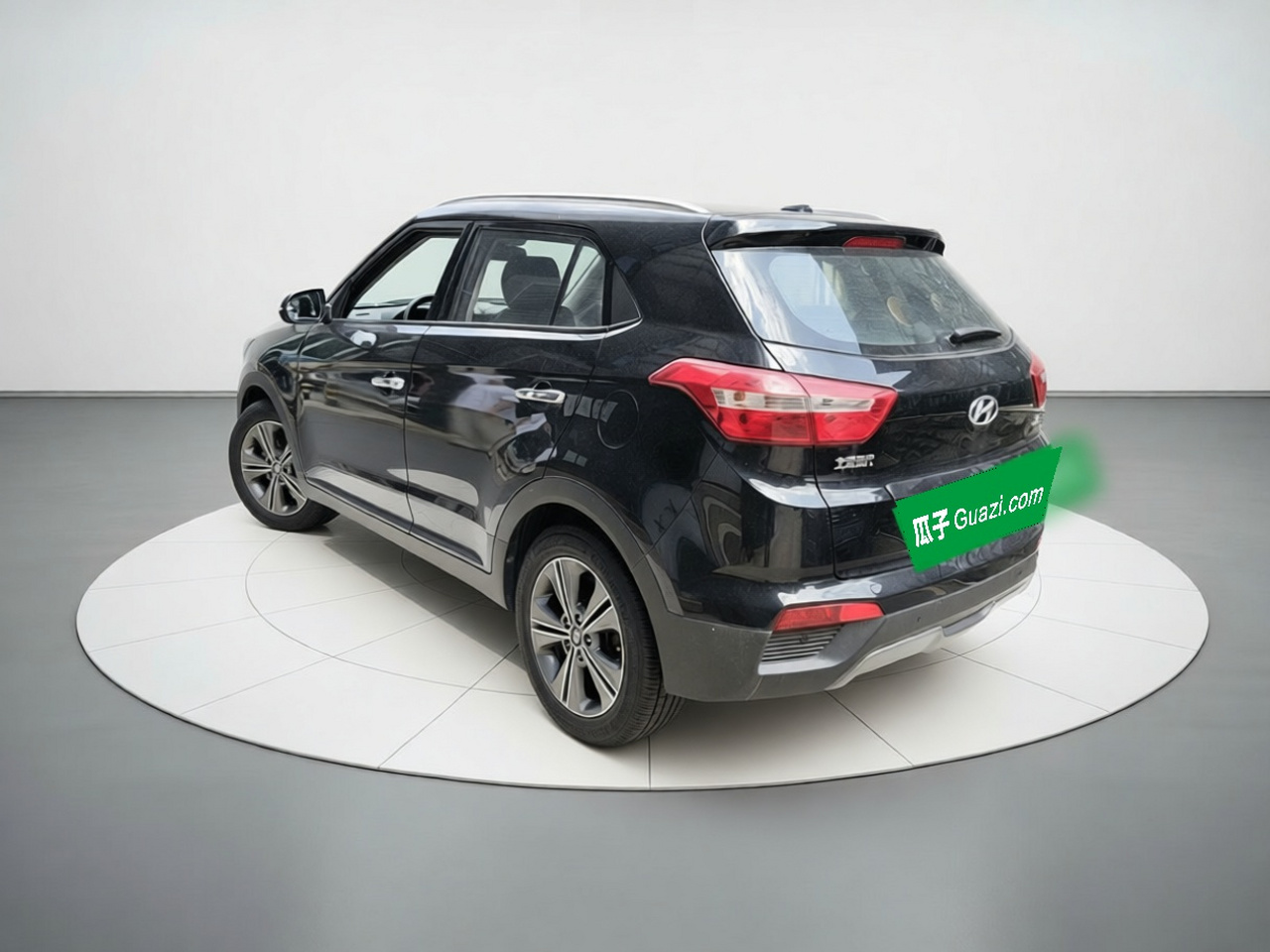 ix25 2015 1.6L AT RWD Smart GLS photo 4