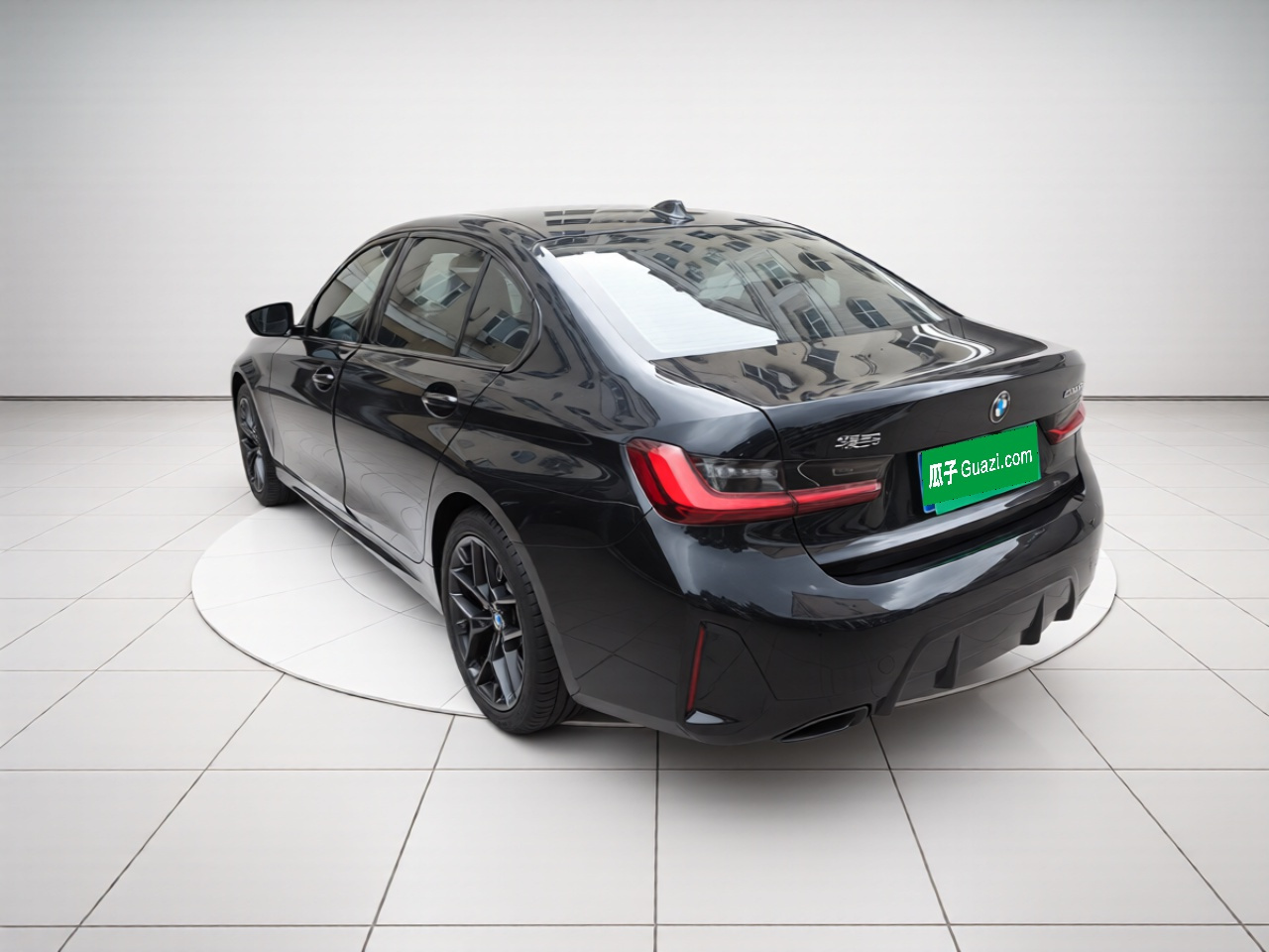 3 Series 2026 330Li M M Sport Night Package photo 4