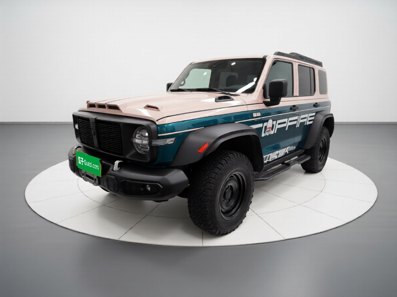 300 2021 2.0T