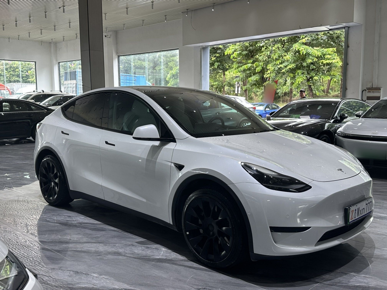 Model Y 2022 RWD photo 3