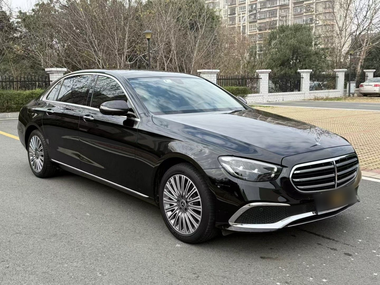 E-Class 2022 Facelift E 300 L Fashion photo 3