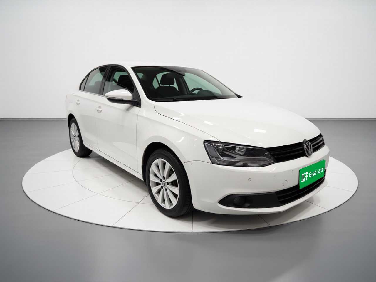 Sagitar 2014 Facelift 1.4TSI AT Luxury photo 3
