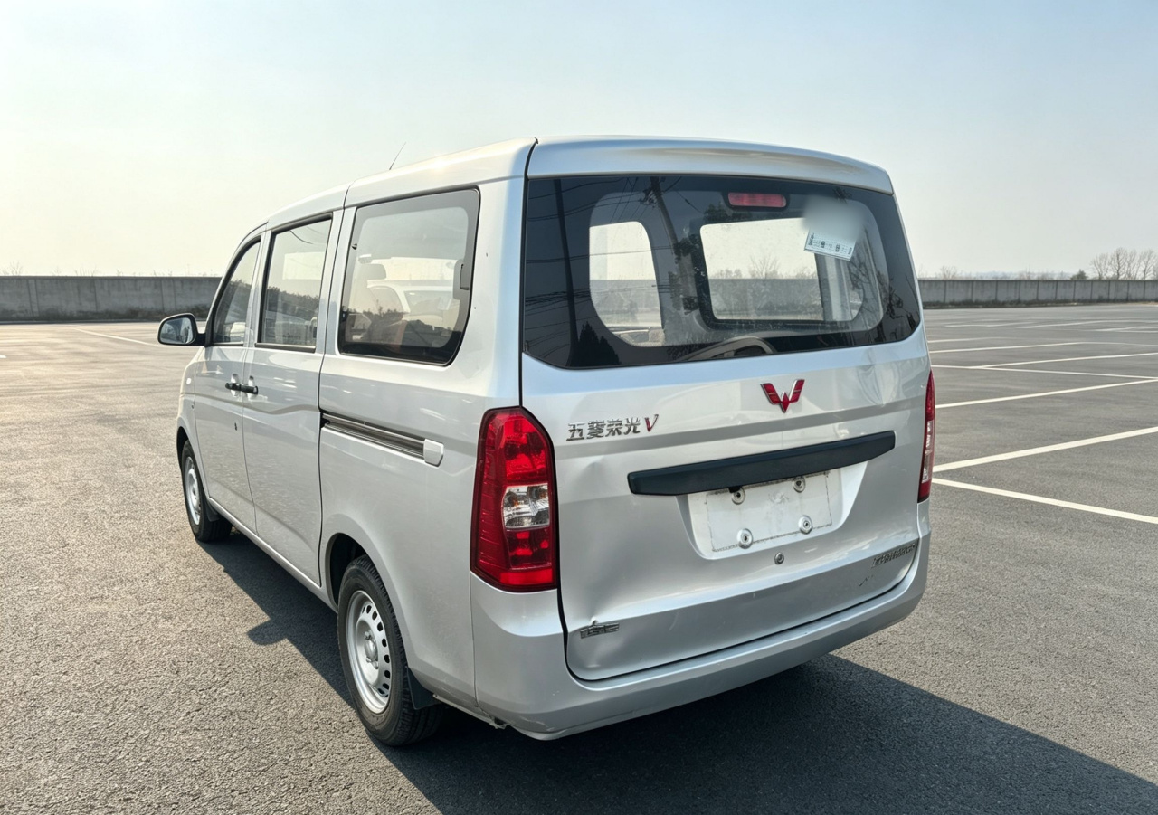 Wuling Rongguang V 2019 1.5L Utility China VI LAR
