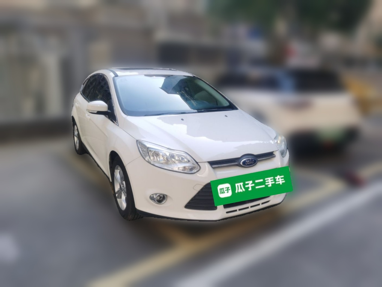 Focus 2012 Hatchback 1.6L MT photo 3