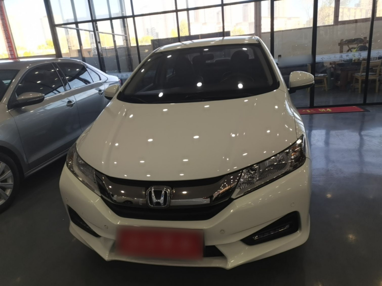 2018 1.5L CVT photo 2