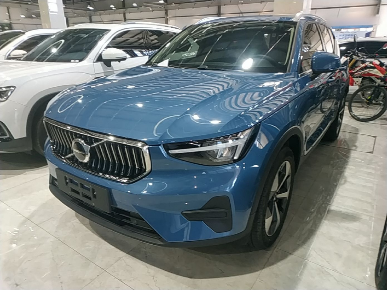 XC40 2023 B4 AWD Luxury