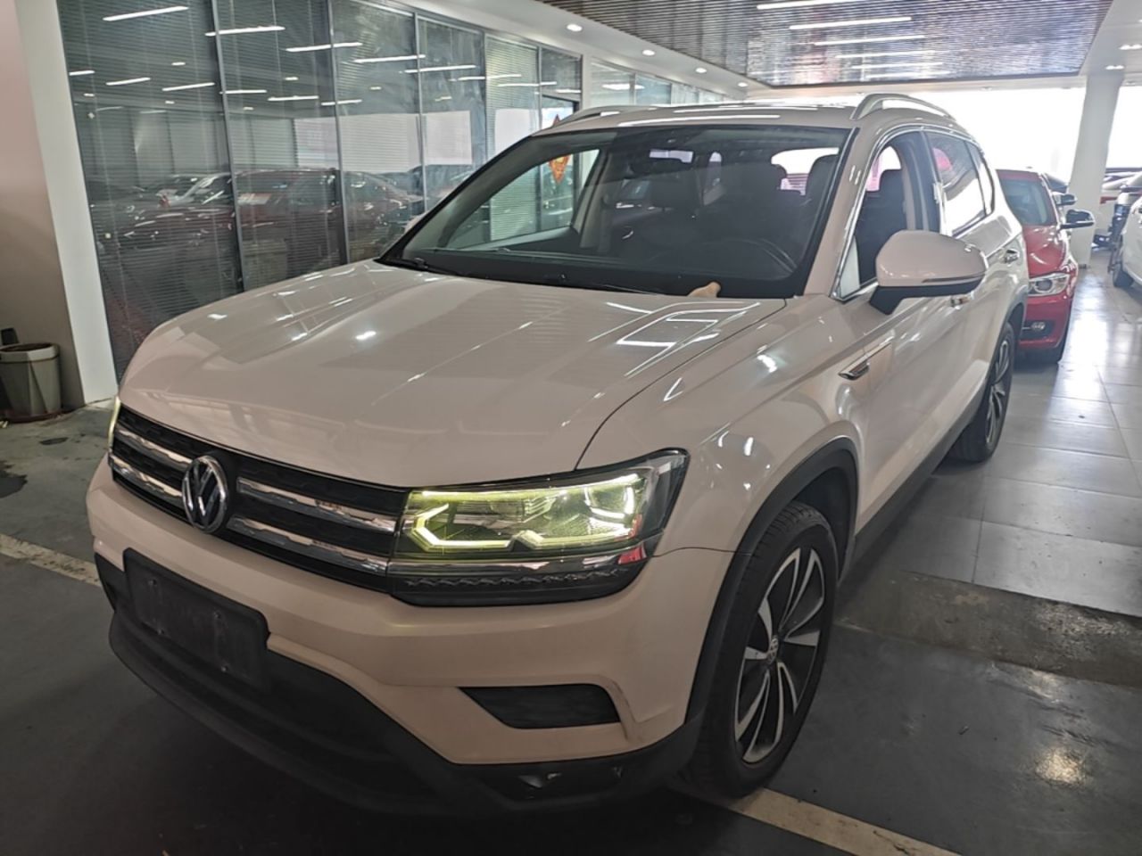 Tharu 2020 280TSI RWD Luxury China VI