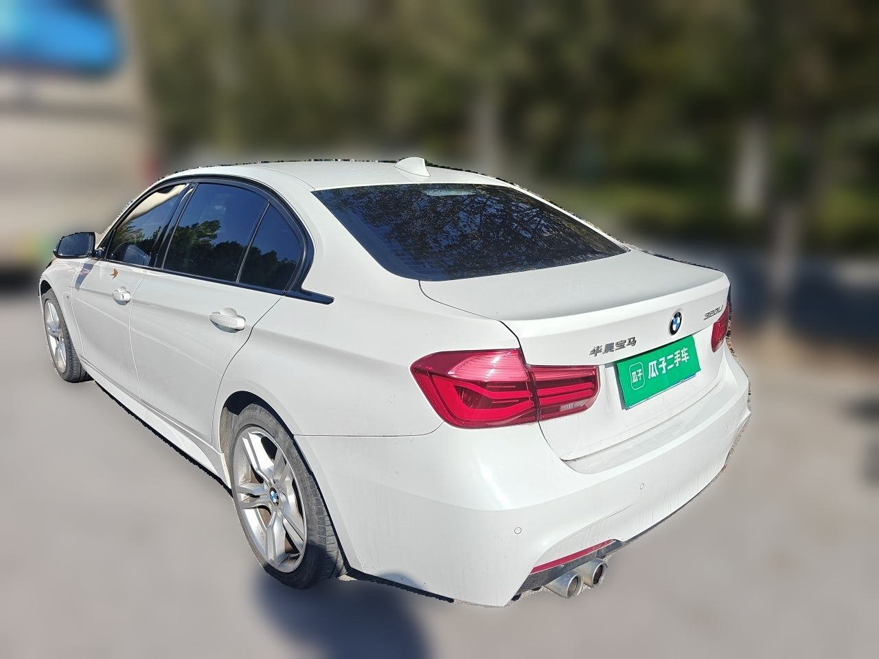 3 Series 2019 320Li M Sport Package photo 4