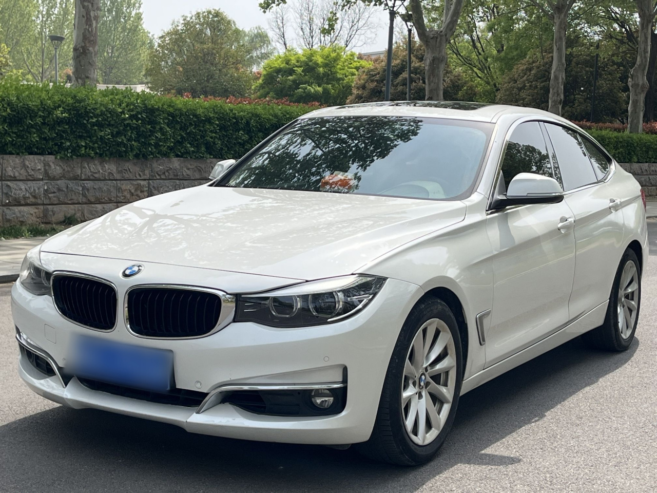 3 SeriesGT 2017 320i Fashion
