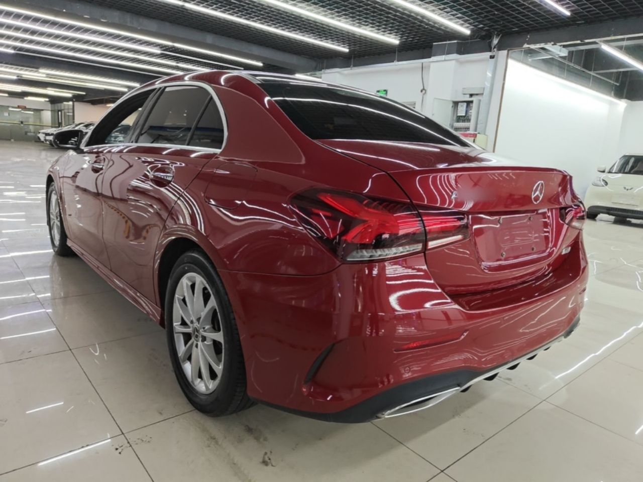 A-Class 2020 Facelift A 200 L Sport Dynamic photo 4