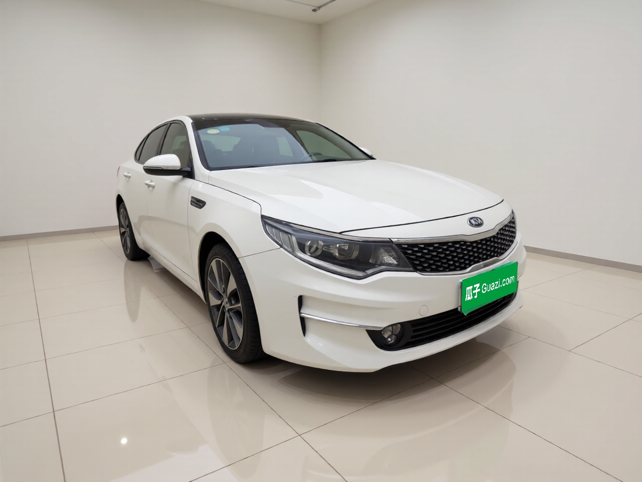K5 2016 2.0L AT LUX photo 3