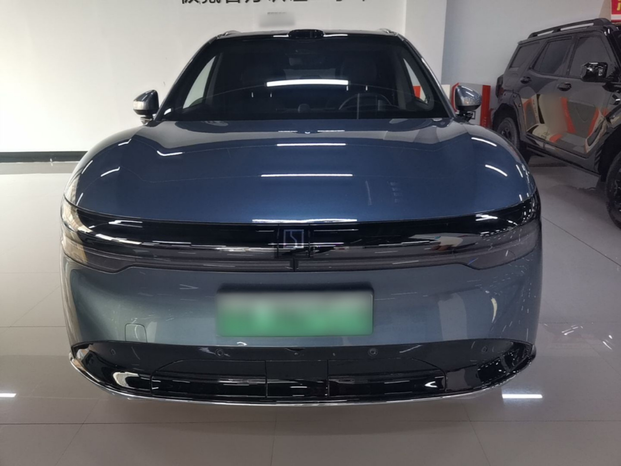 7X 2025 100kWh Long Range AWD ADAS photo 2